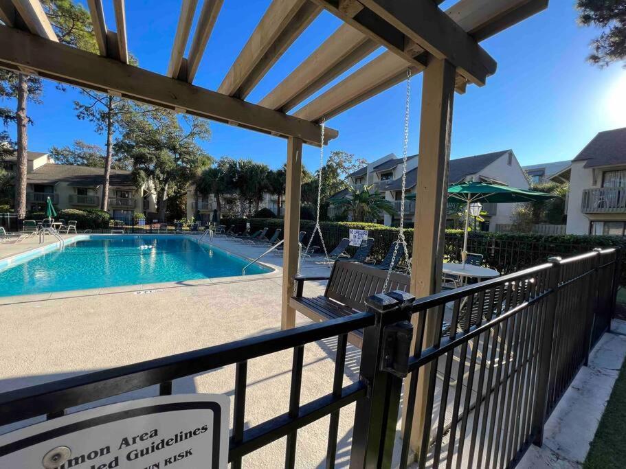 Spacious, Cozy Villa W/Parking In Coligny Villas Hilton Head Island Exteriér fotografie
